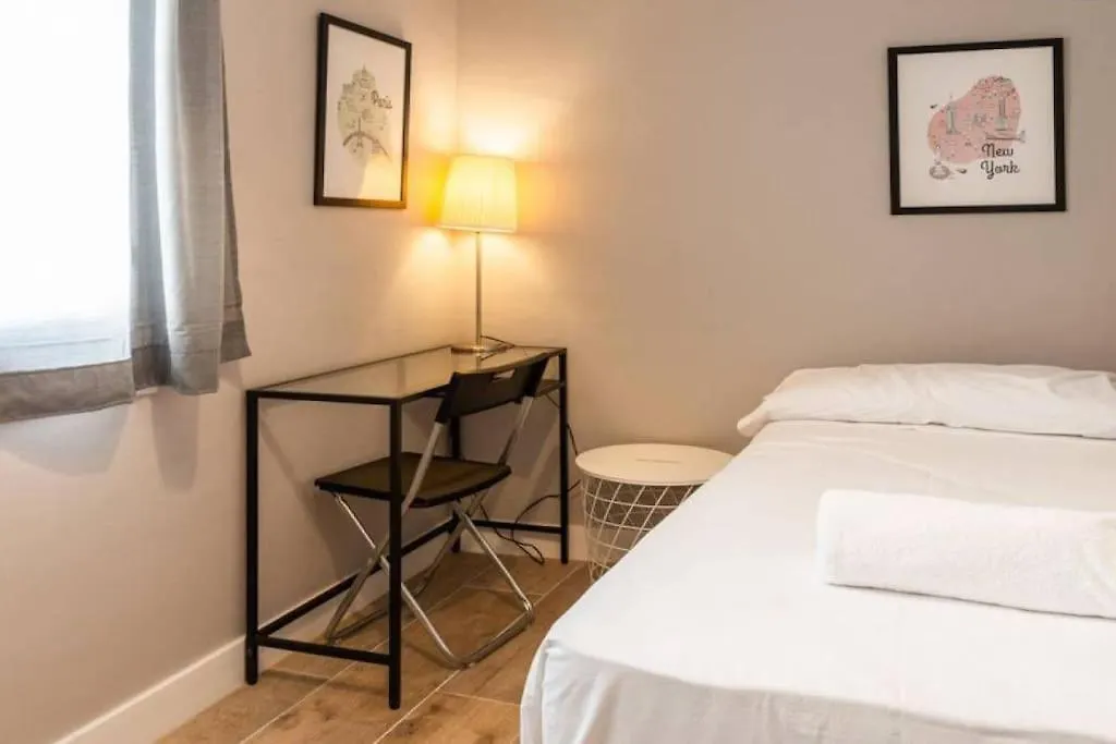 Bebarceloner Vall Hebron Apartment  Barcelona